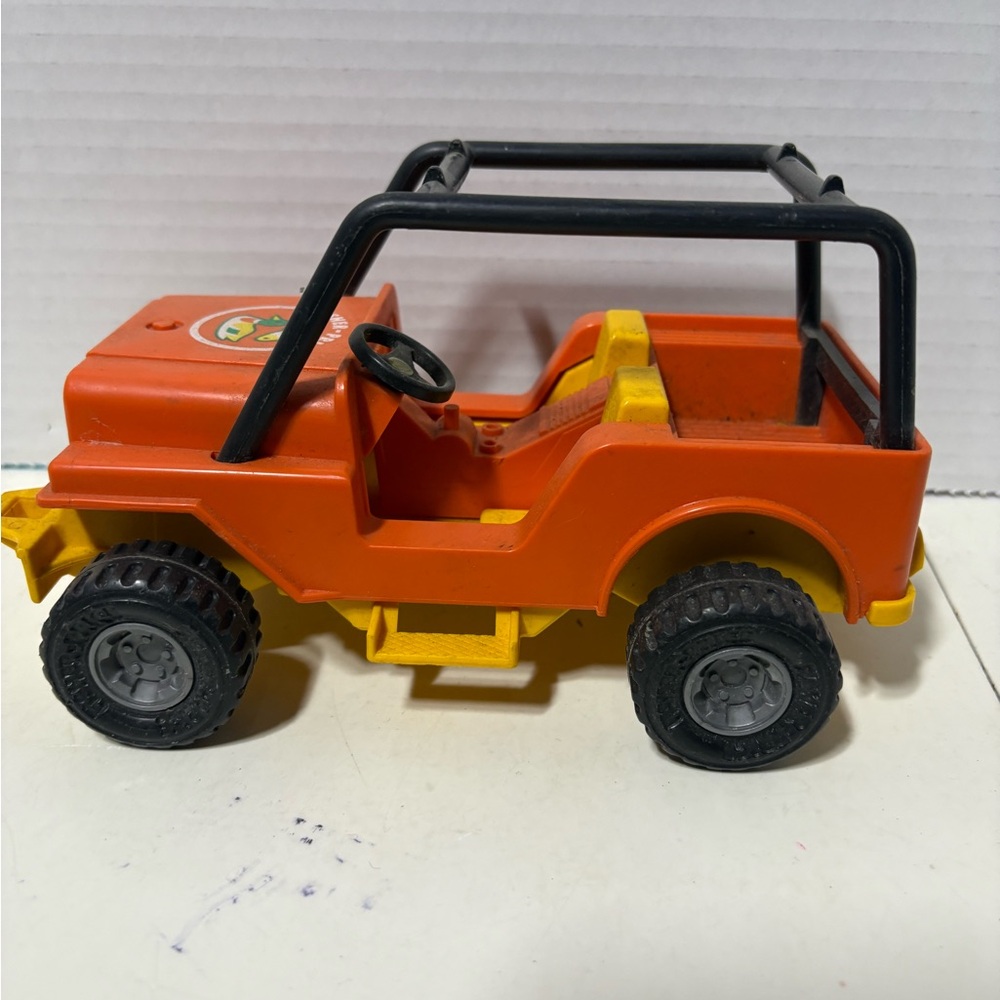 1977 Fisher Price Ranger Jeep.